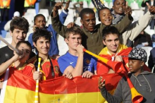 Spanish fans blowing the Vuvuzela